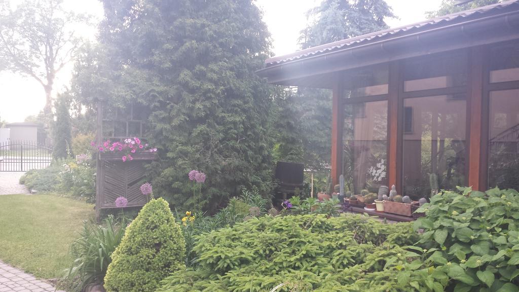 Kwiatowa Zagroda Białowieża Exterior foto